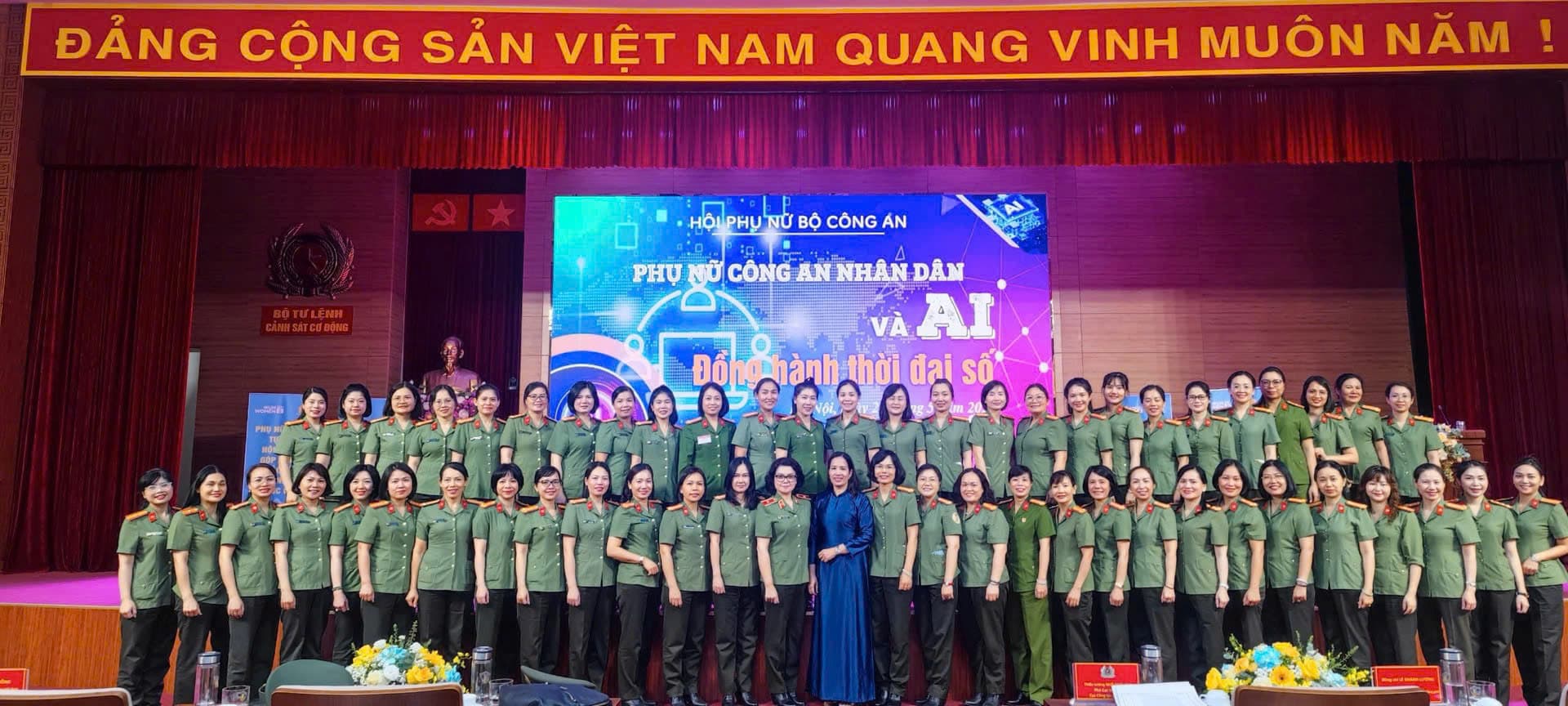 “Phụ nữ CAND và AI — đồng hành thời đại số” (Hội Phụ nữ Bộ Công an)